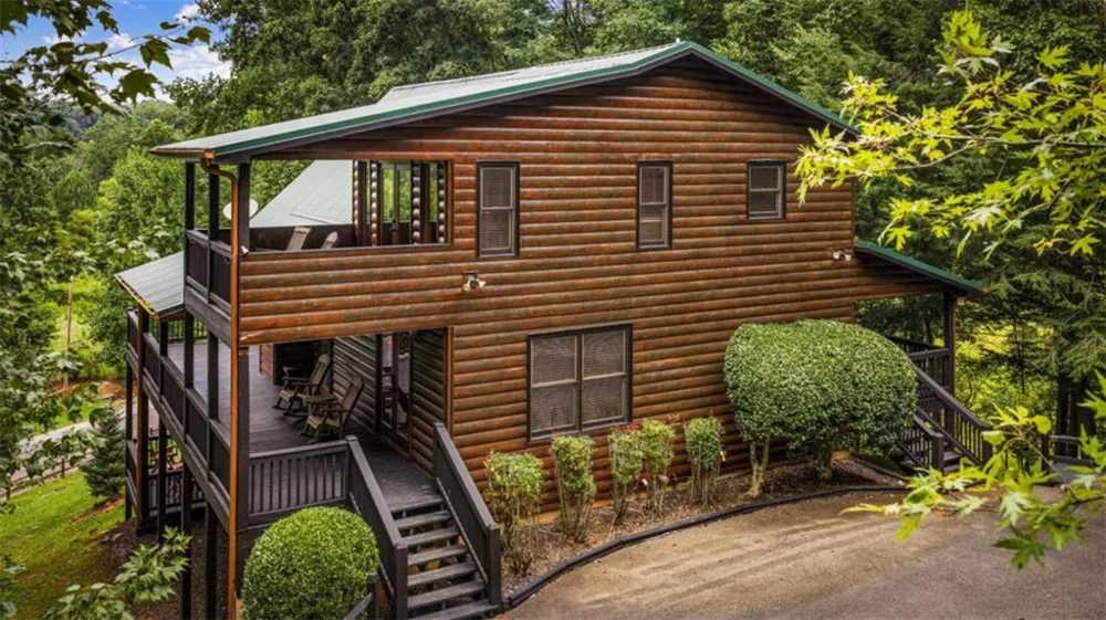 1571 W Campbell Camp Road W Blue Ridge, GA 30513