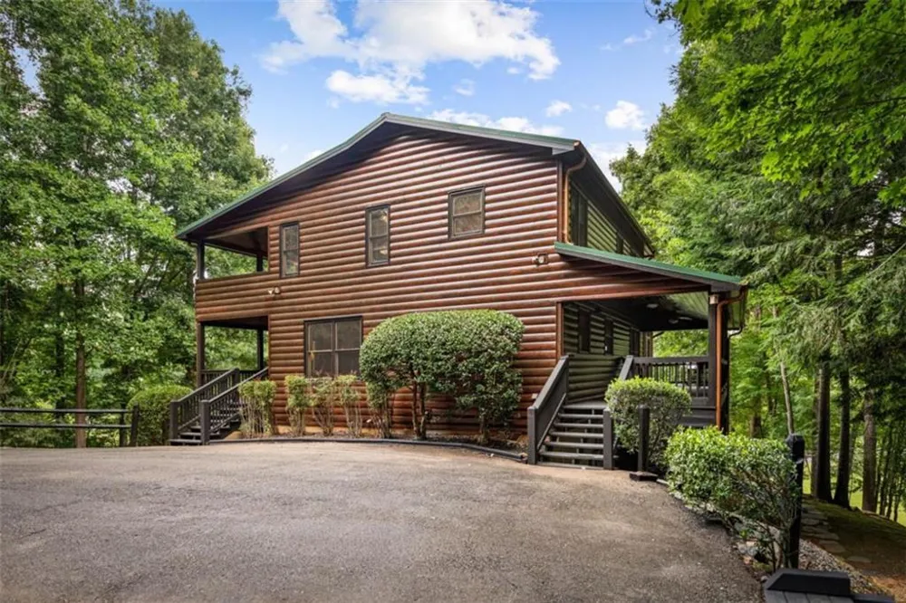 1571 W Campbell Camp Road W Blue Ridge, GA 30513