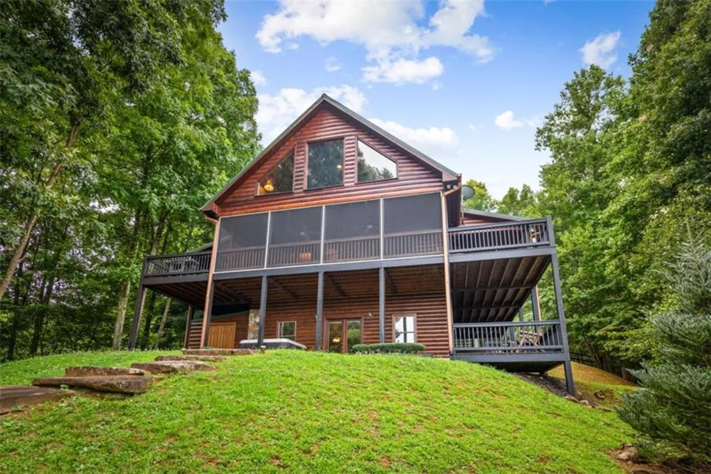 1571 W Campbell Camp Road W Blue Ridge, GA 30513