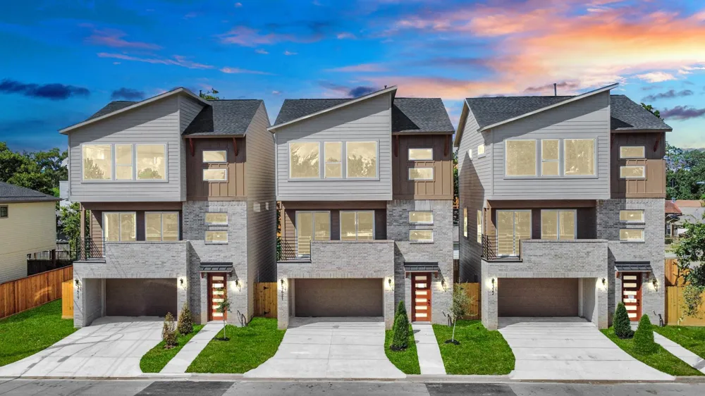 3421 Arlington Street Houston, TX 77018