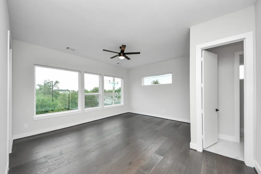 3421 Arlington Street Houston, TX 77018