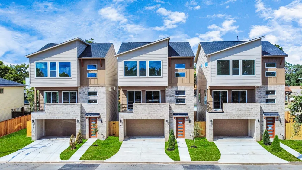 3421 Arlington Street Houston, TX 77018