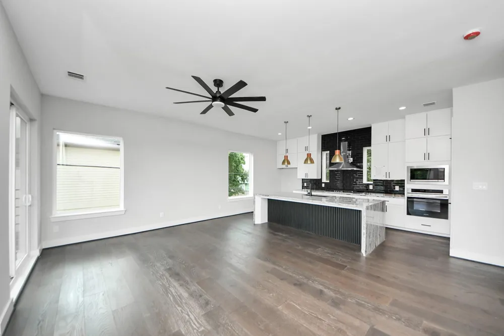 3421 Arlington Street Houston, TX 77018
