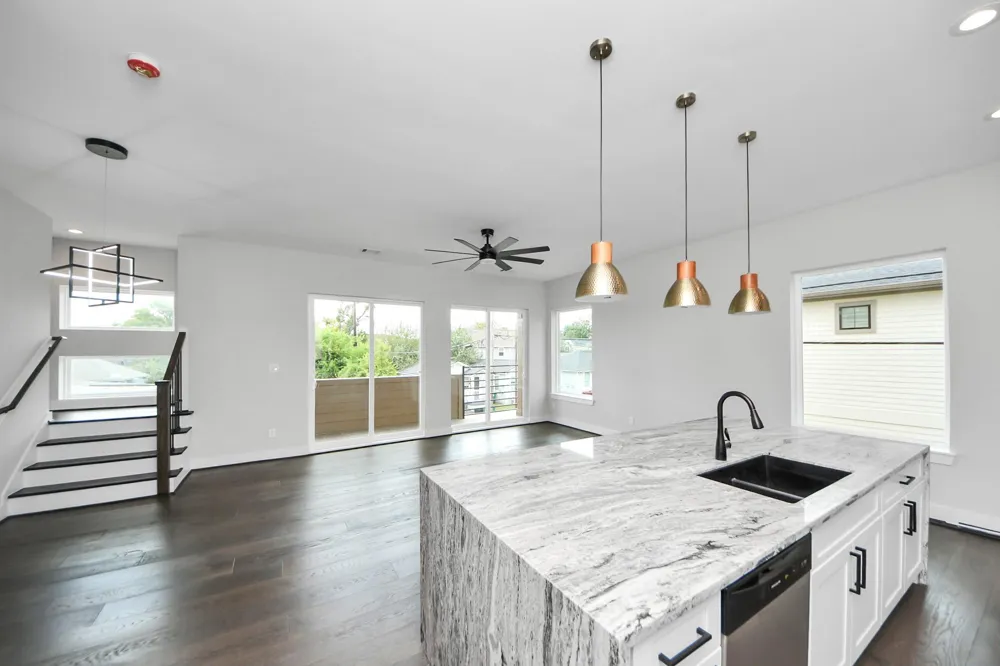 3421 Arlington Street Houston, TX 77018