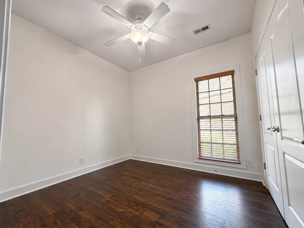 3663 Prestwicke Pl Adams, TN 37010