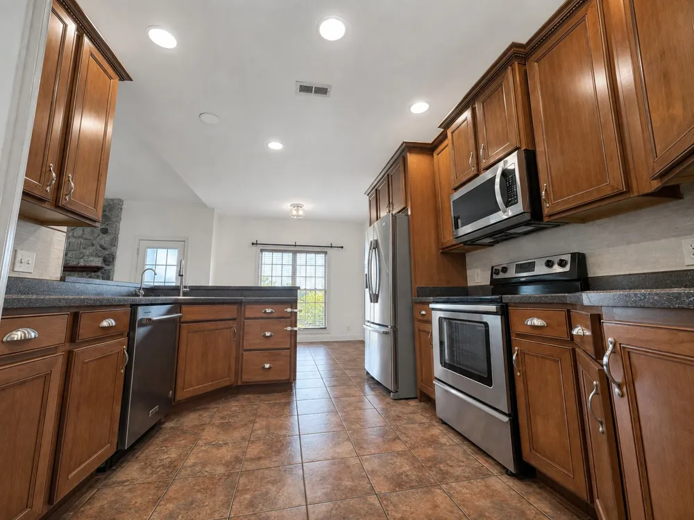 3663 Prestwicke Pl Adams, TN 37010