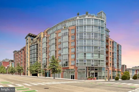 2125 14TH STREET NW #702