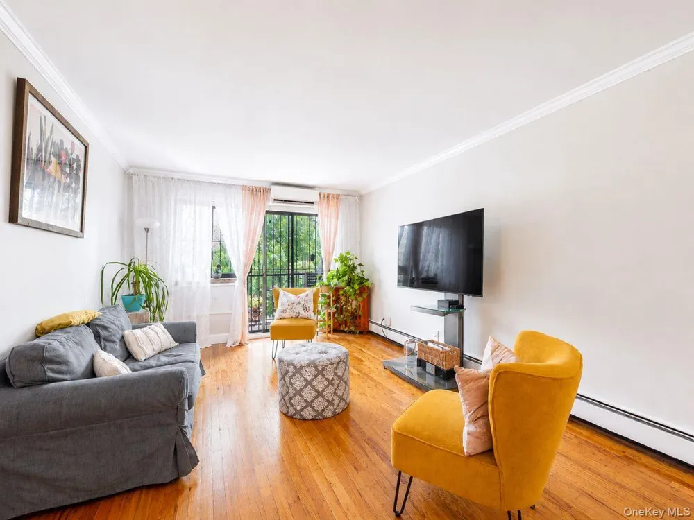 8719 57th Road #77 Elmhurst, NY 11373