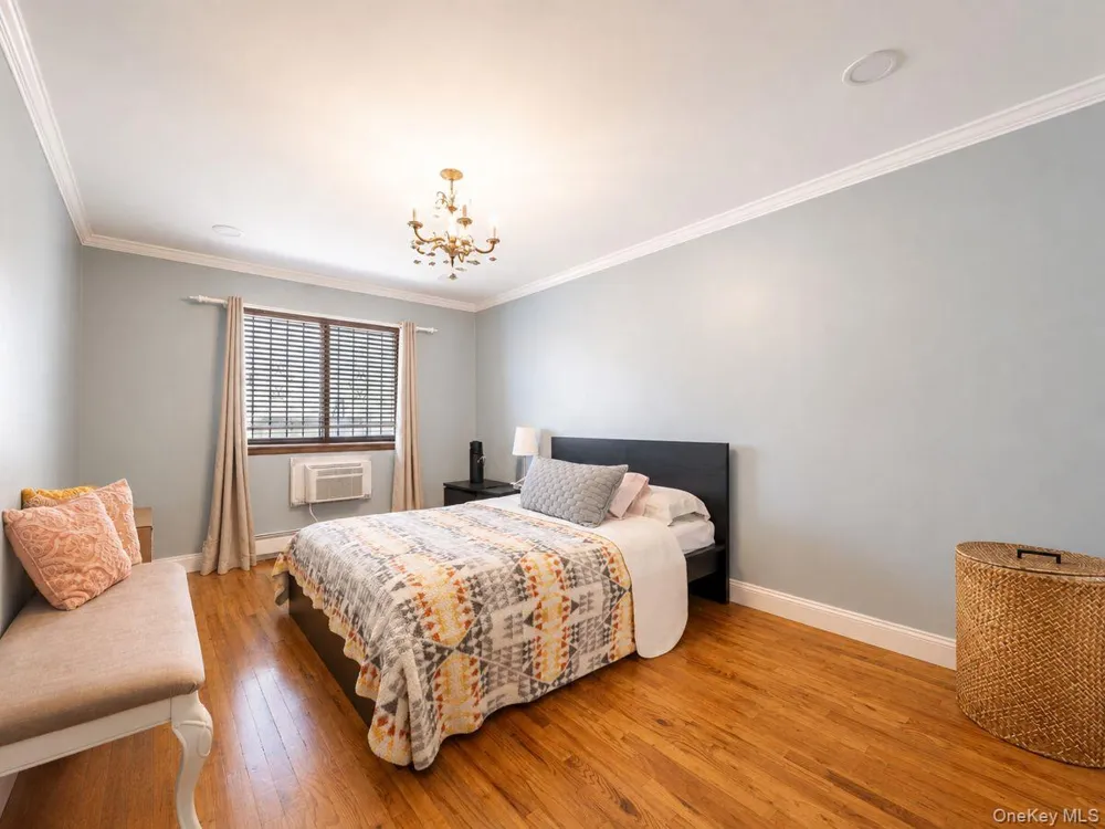 8719 57th Road #77 Elmhurst, NY 11373
