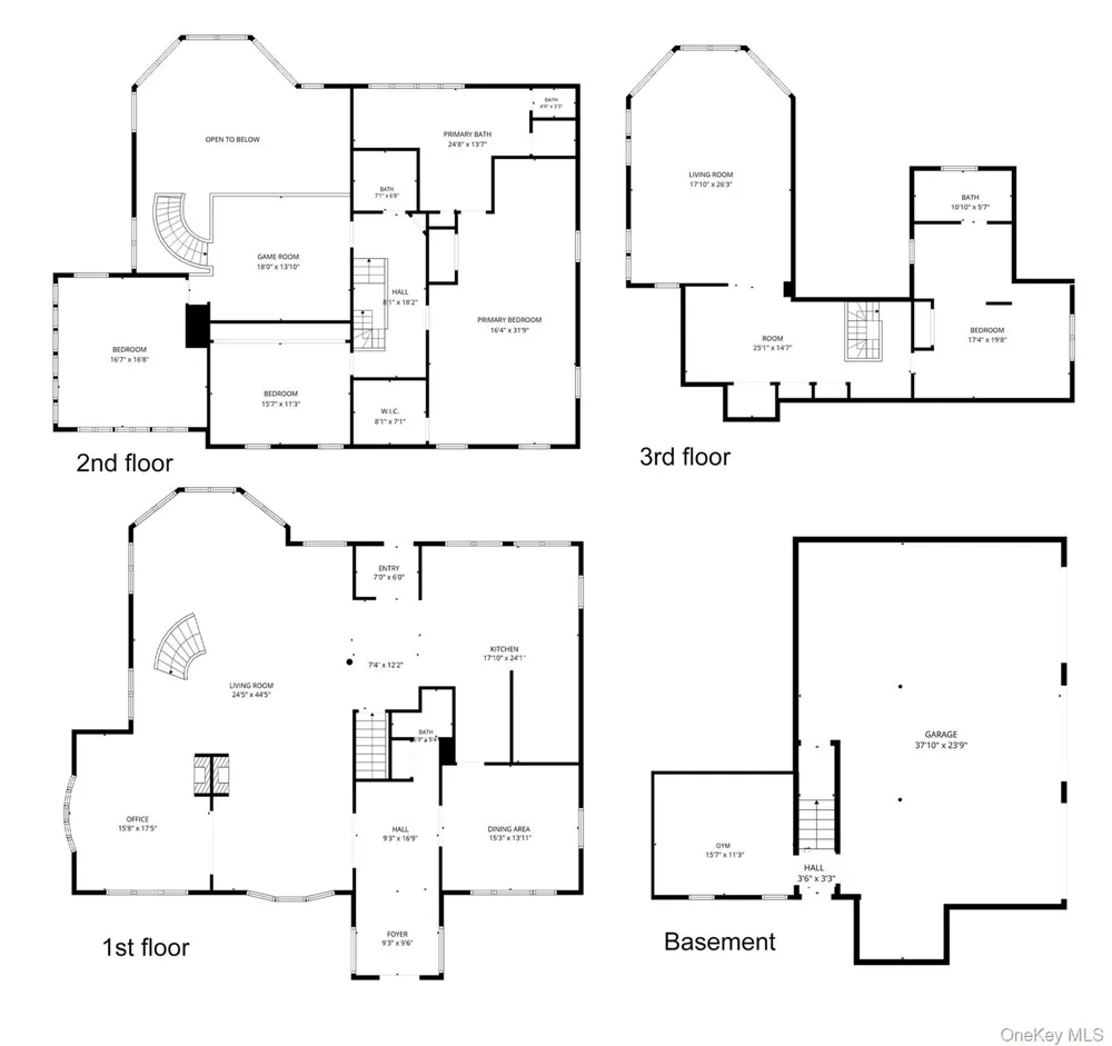 6 The Maples Roslyn Estates, NY 11576