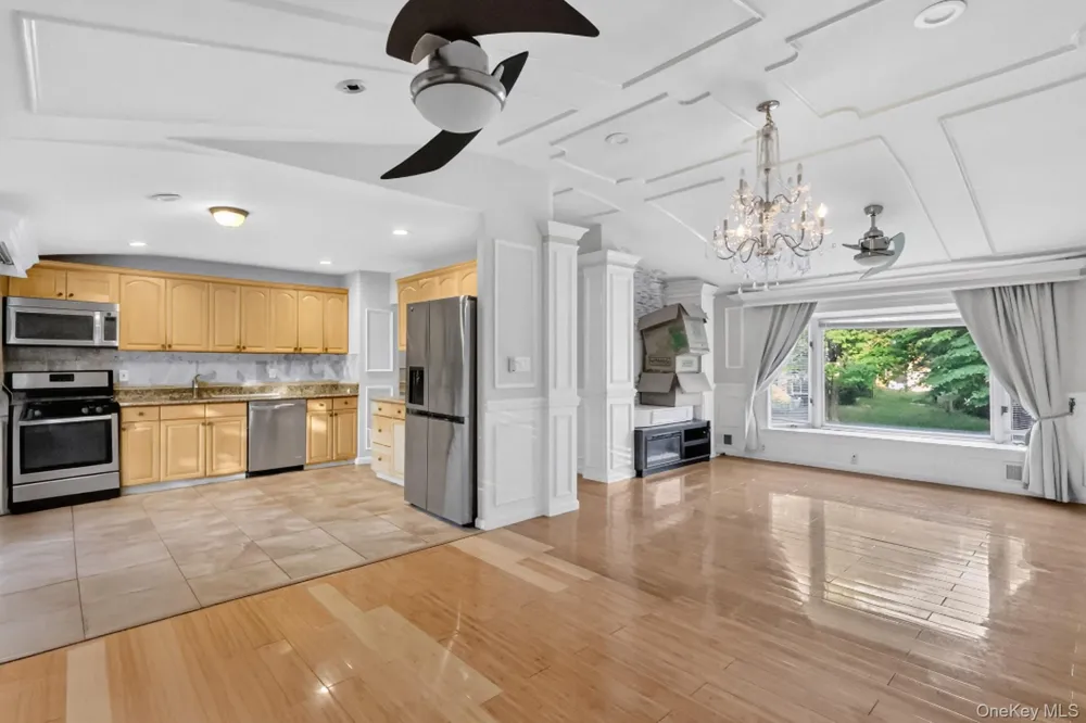14 Branch Lane East Setauket, NY 11733