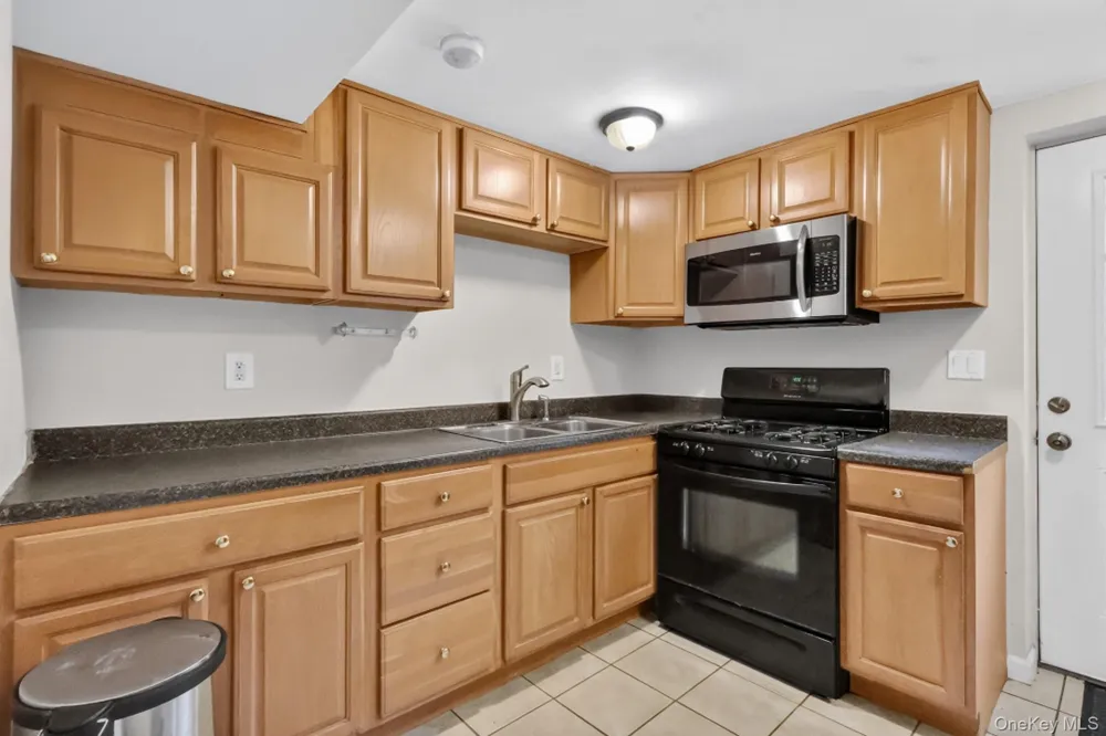 14 Branch Lane East Setauket, NY 11733