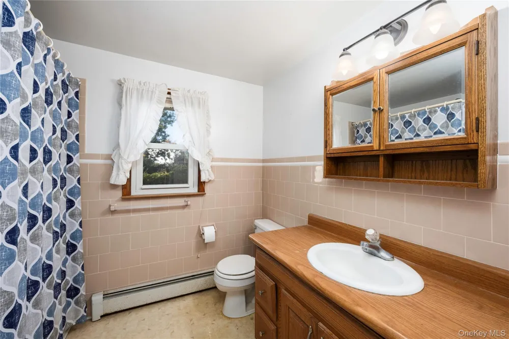172 Ridge Road Highland Mills, NY 10930