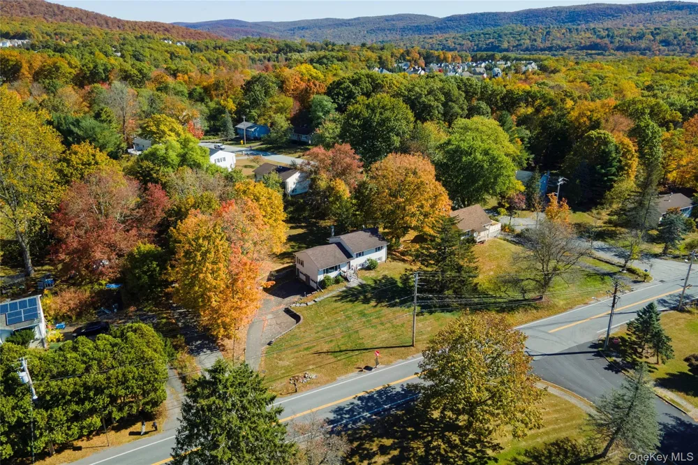 172 Ridge Road Highland Mills, NY 10930
