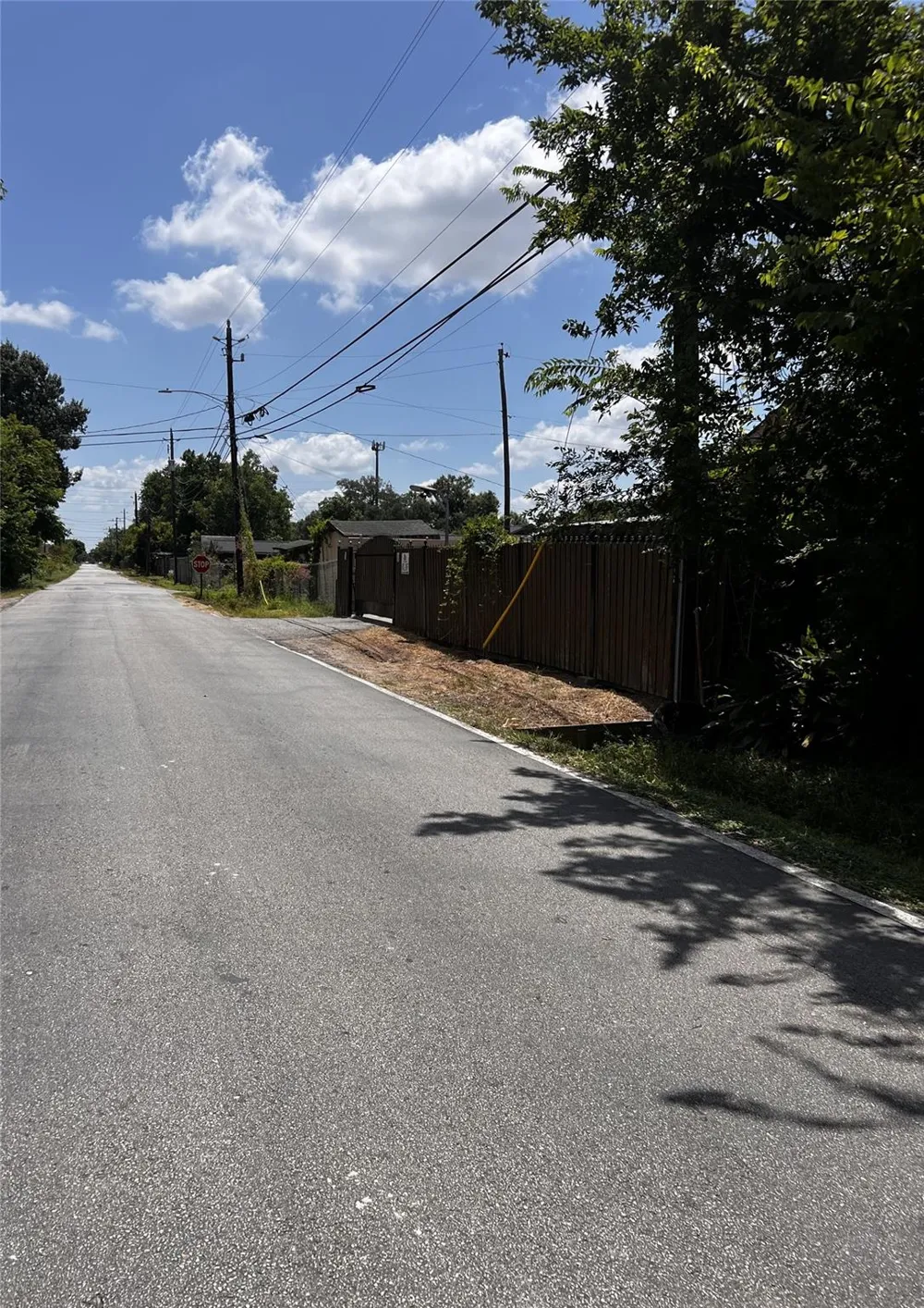 413 Lynn Street South Houston, TX 77587