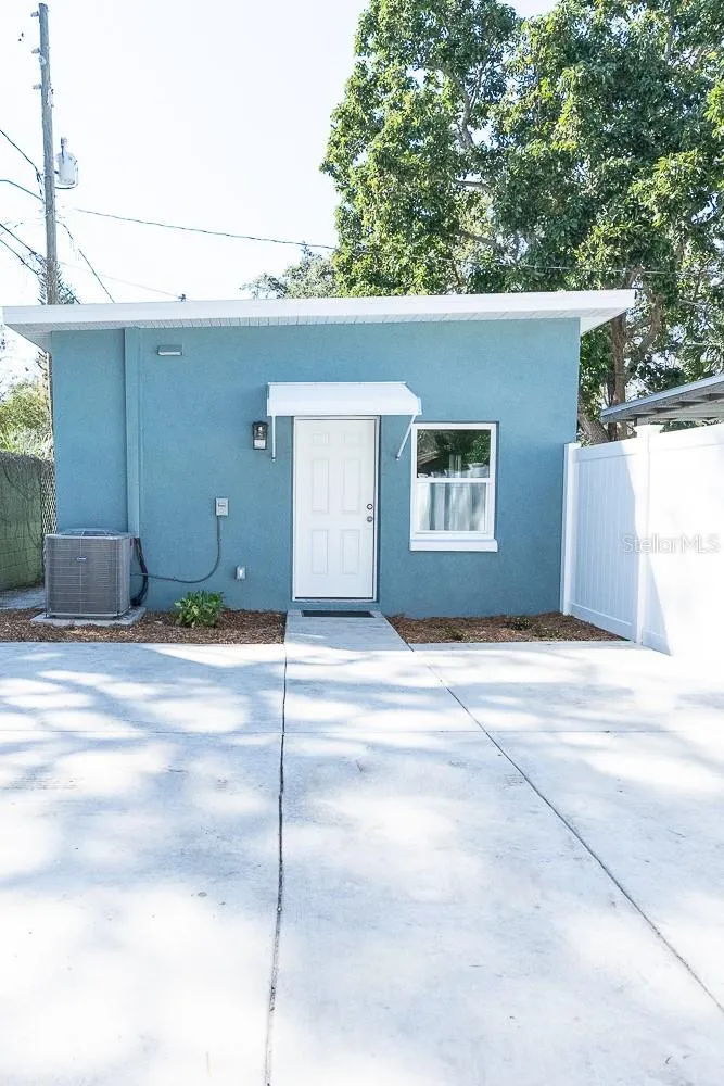 3520 1/2 8TH AVENUE St Petersburg, FL 33713