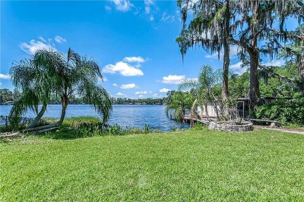 18618 WAYNE ROAD Odessa, FL 33556