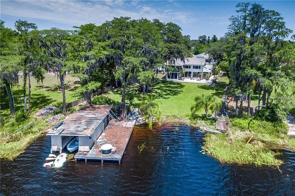 18618 WAYNE ROAD Odessa, FL 33556