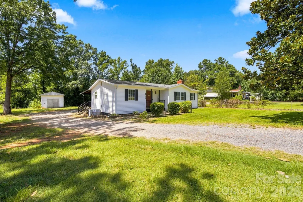 4709 Charlotte Highway Lancaster, SC 29720