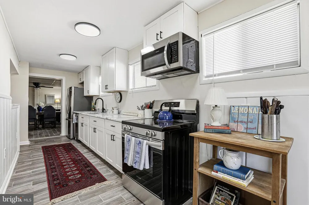 31 BANCROFT AVENUE Colonial Beach, VA 22443