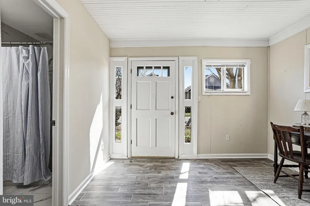 31 BANCROFT AVENUE Colonial Beach, VA 22443