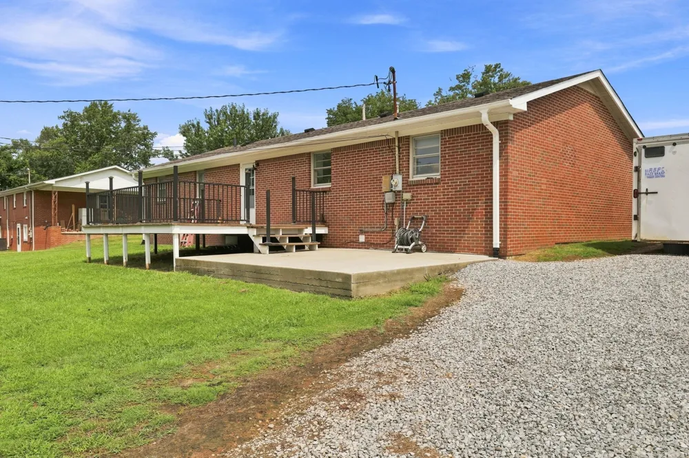 417 Greggview St McMinnville, TN 37110