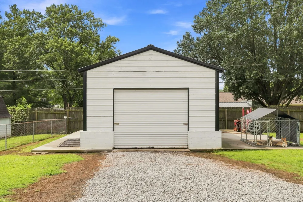 417 Greggview St McMinnville, TN 37110