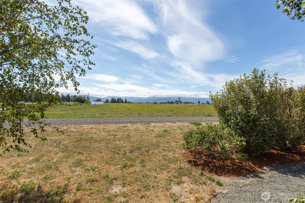 12 Tulip Lane Sequim, WA 98382