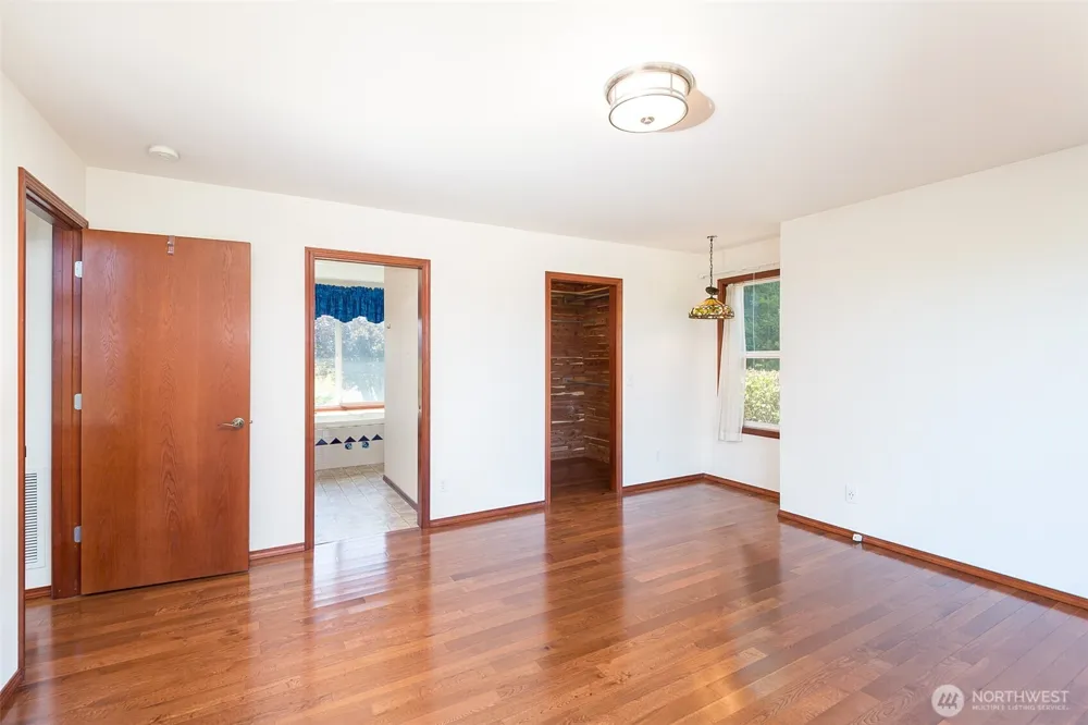 12 Tulip Lane Sequim, WA 98382