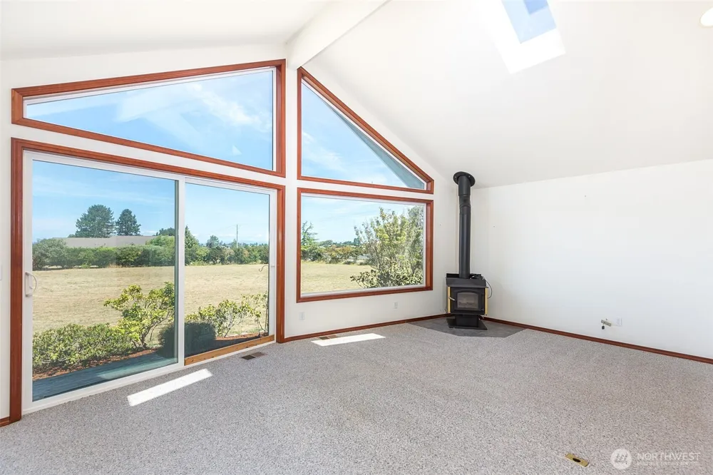12 Tulip Lane Sequim, WA 98382
