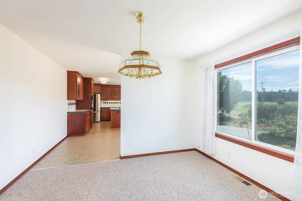 12 Tulip Lane Sequim, WA 98382