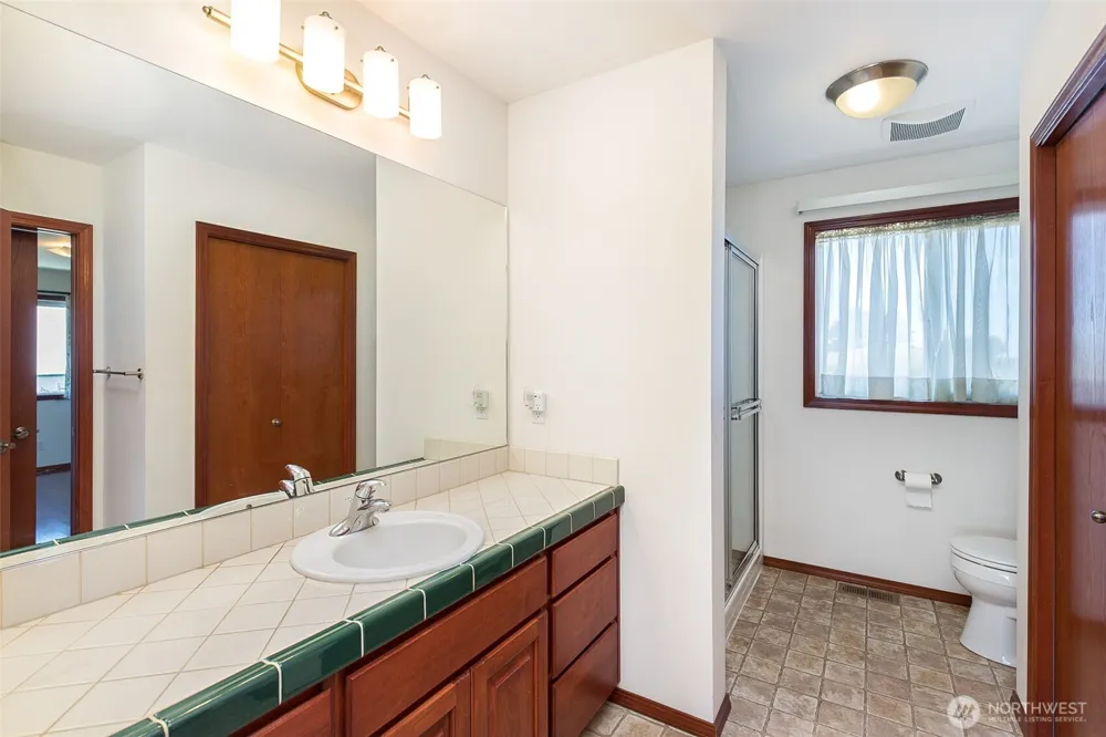 12 Tulip Lane Sequim, WA 98382