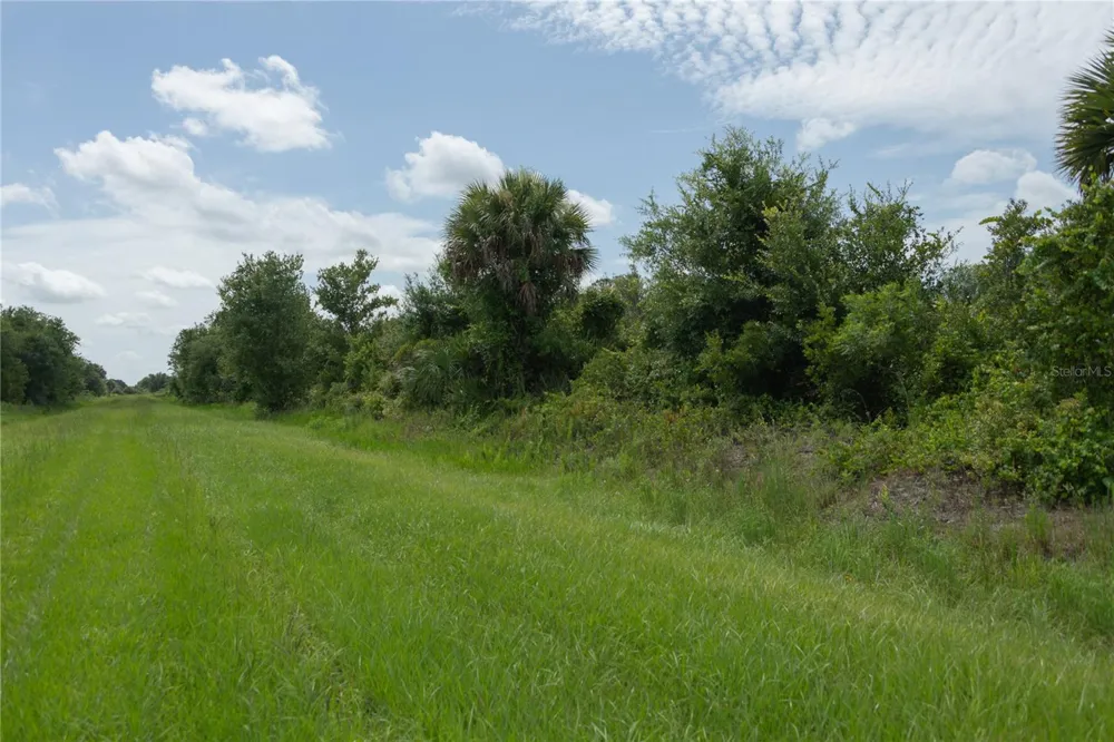 NW 268TH STREET LOT N Okeechobee, FL 34972