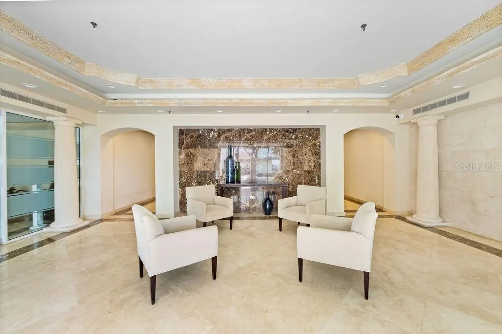 20 CARRION COURT #401 San Juan, PR 00911