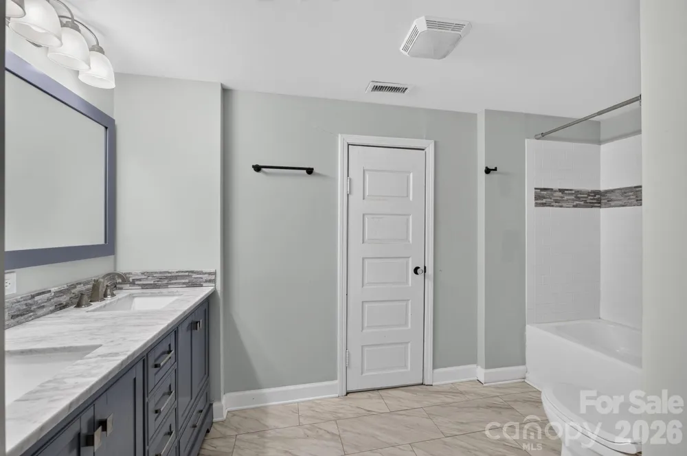 413 W Main Street Cleveland, NC 27013