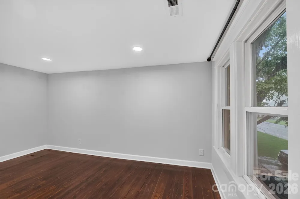 413 W Main Street Cleveland, NC 27013