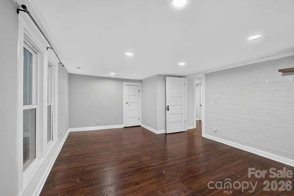413 W Main Street Cleveland, NC 27013