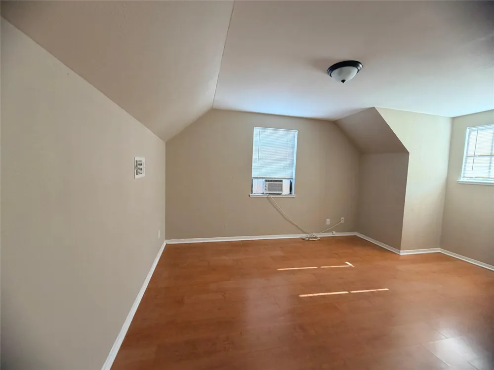 2513 Mulberry Lane Pasadena, TX 77502