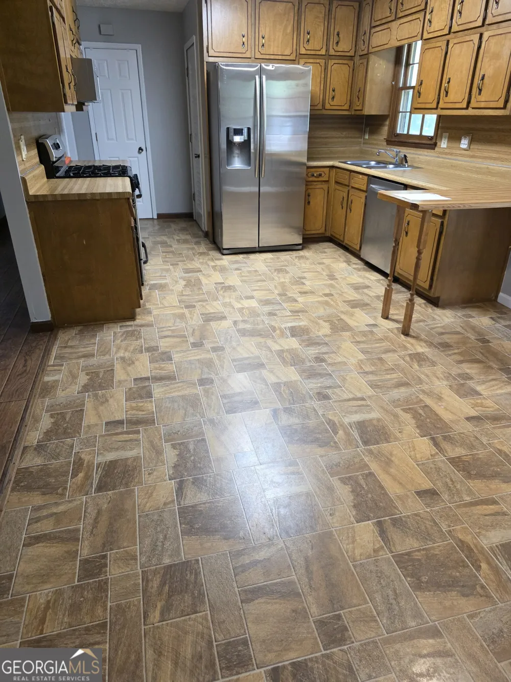 214 Candler RD McDonough, GA 30253