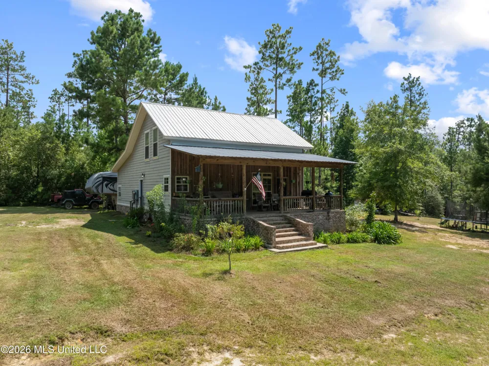 109 B Lowe Lane Lumberton, MS 39455