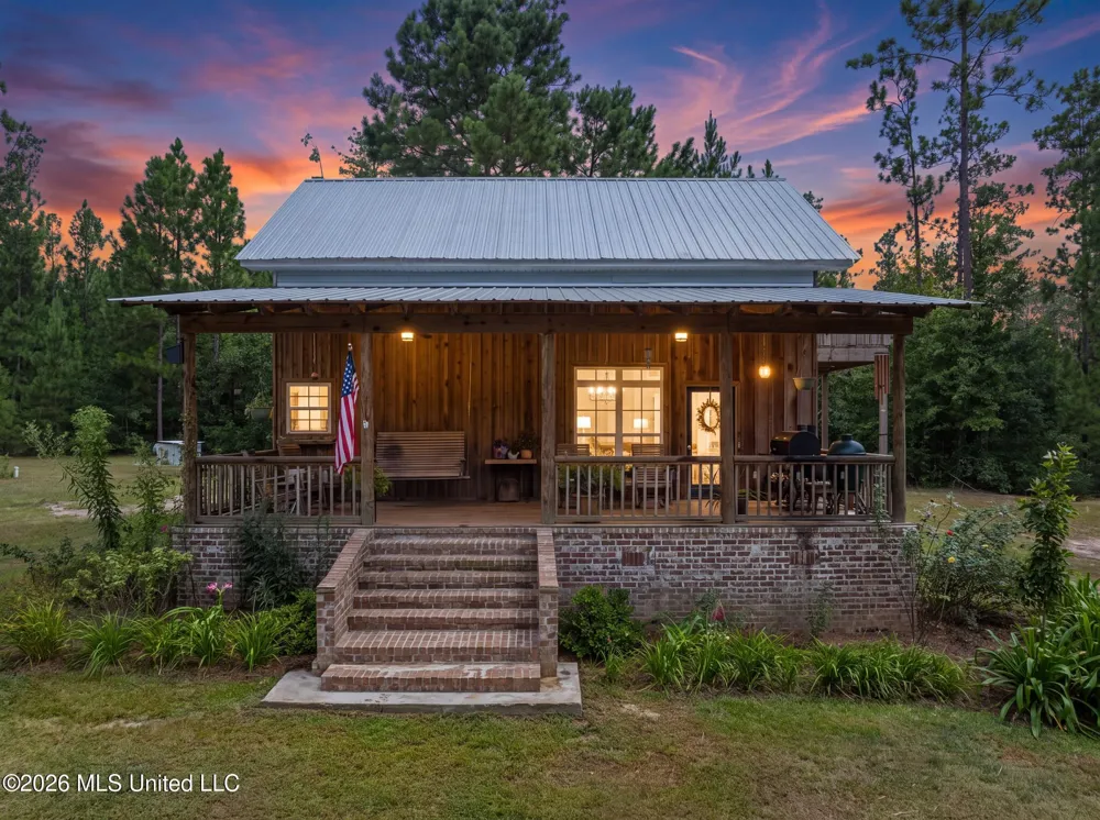 109 B Lowe Lane Lumberton, MS 39455