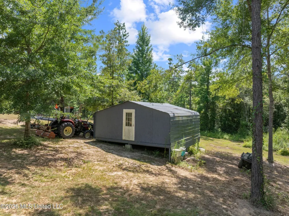 109 B Lowe Lane Lumberton, MS 39455