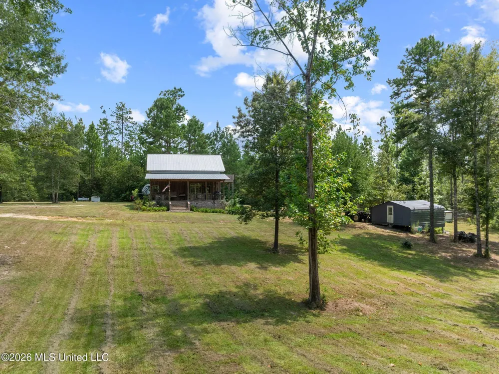 109 B Lowe Lane Lumberton, MS 39455