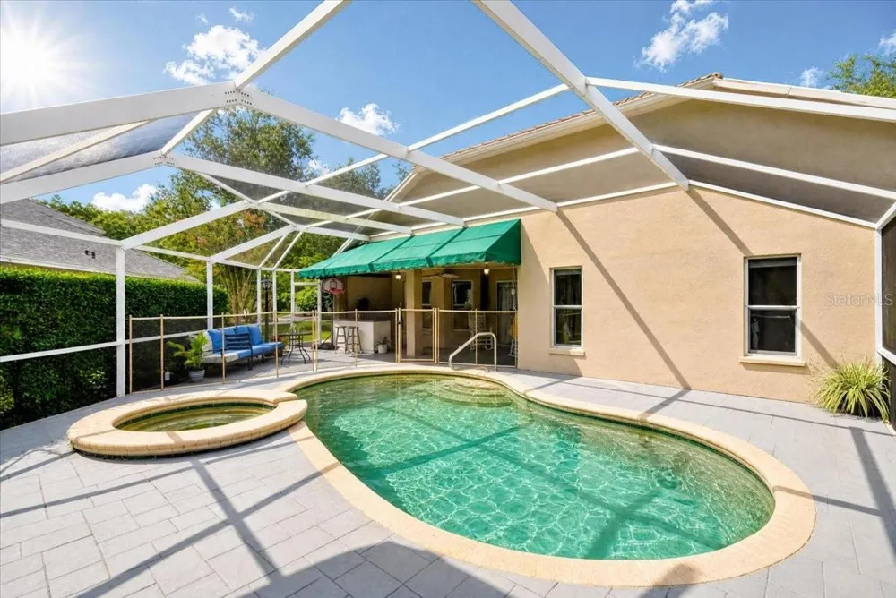 5539 AVENUE DU SOLEIL Lutz, FL 33558