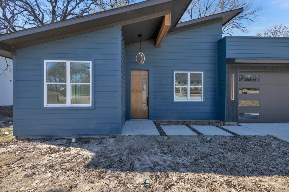 320 Splitrail Drive Mabank, TX 75143