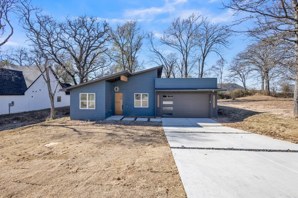320 Splitrail Drive Mabank, TX 75143