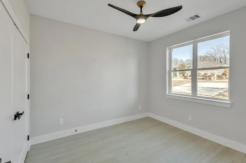 320 Splitrail Drive Mabank, TX 75143