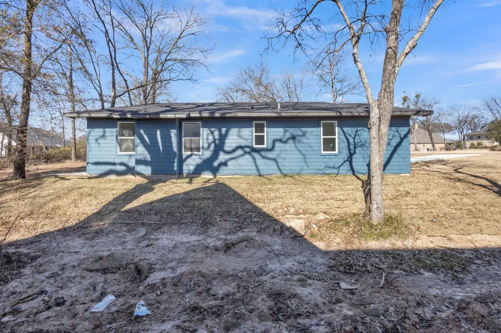 320 Splitrail Drive Mabank, TX 75143