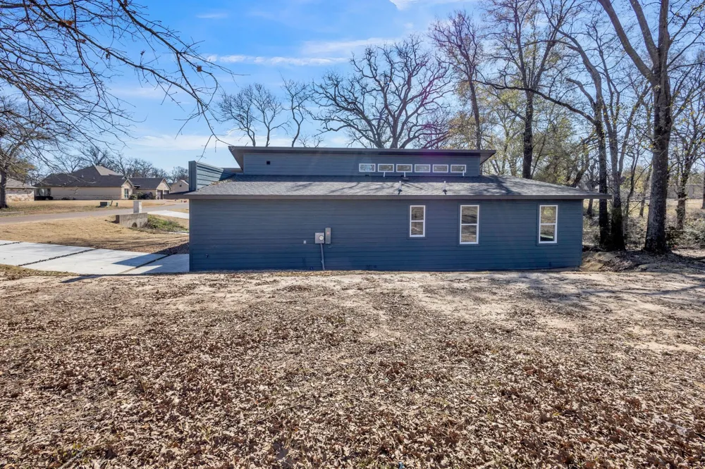 320 Splitrail Drive Mabank, TX 75143