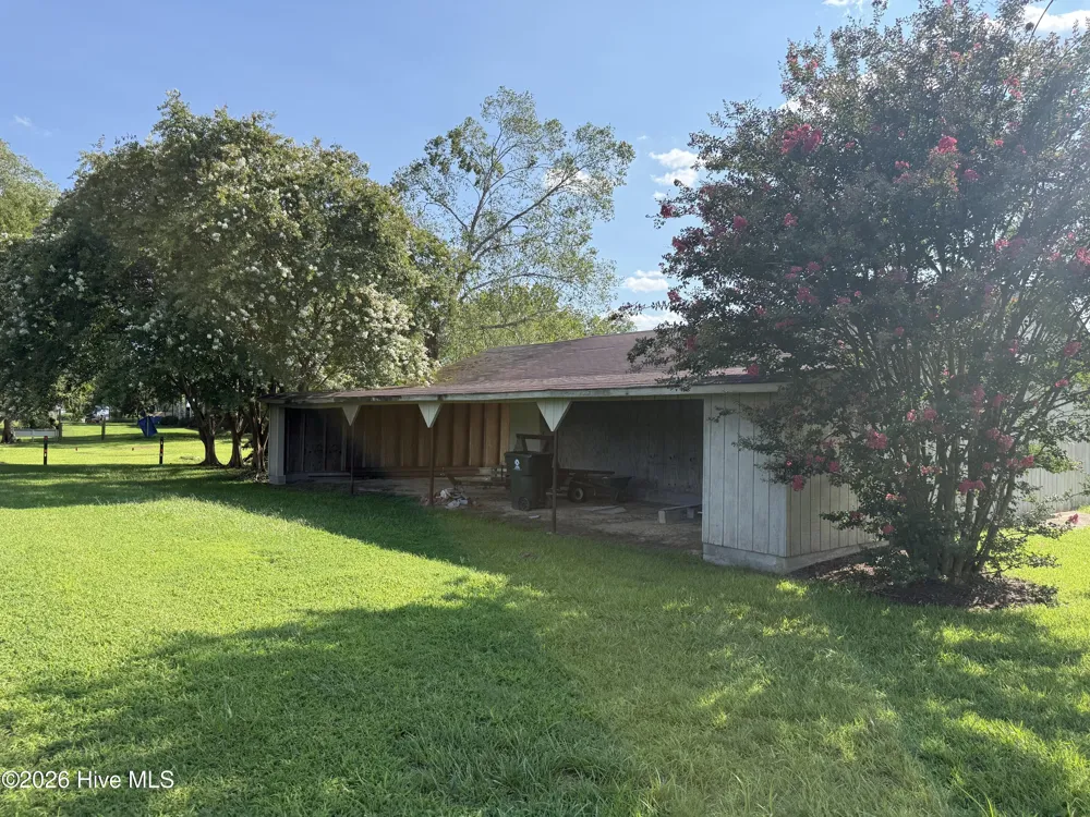 3085 Fire Dept Road Williamston, NC 27892